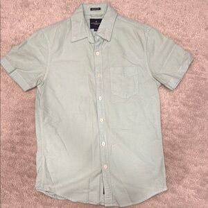 American Eagle Outfitters Green Casual Button Down Shirt